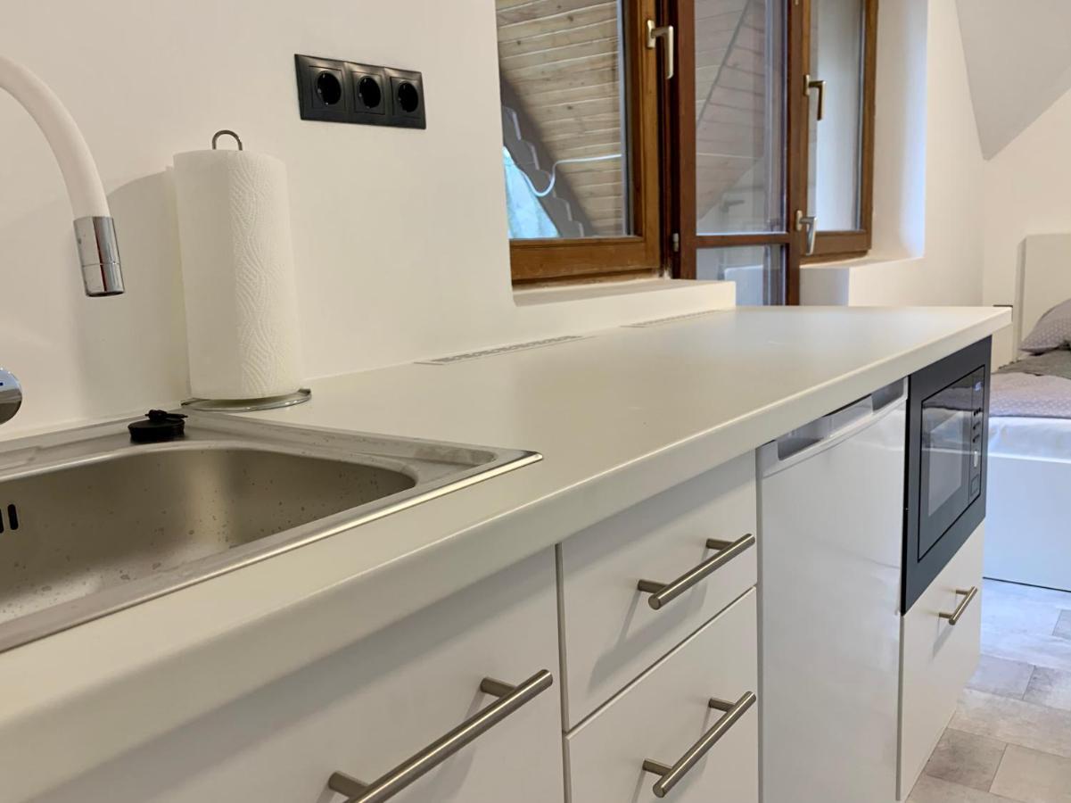 Vár-Lak Apartman Eger Bagian luar foto